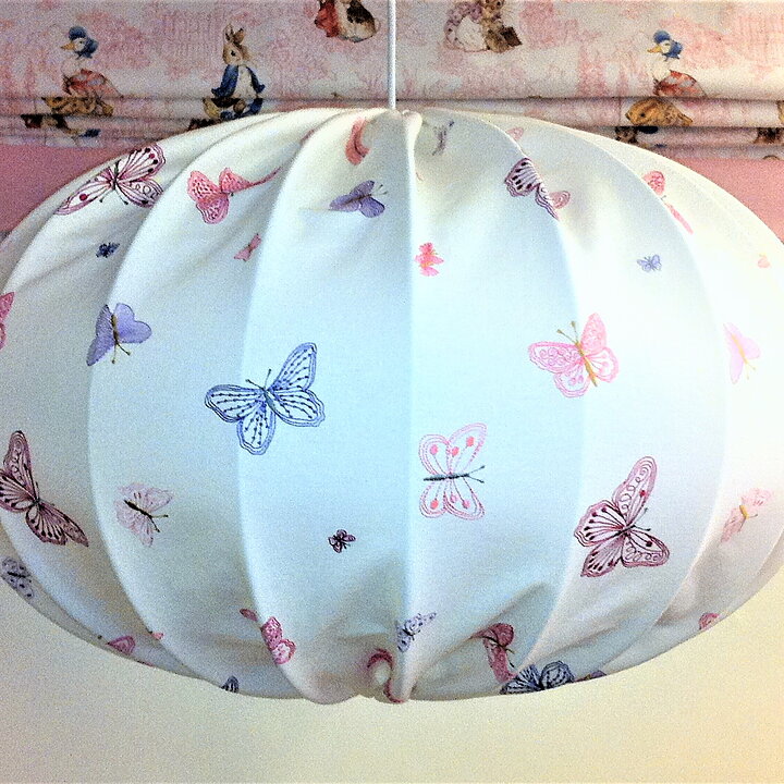 Ceiling Ball Jane Churchill Flutterby Cream Pink 60 Cm Ceiling Ball Jane Churchill Flutterby Cream Pink 60 Cm