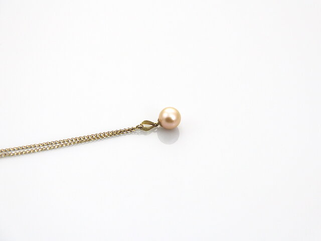 Fresh Water Pink Pearl Pendant Set In 18k Gold Julia S Pearls Fresh Water Pink Pearl Pendant Set In 18k Gold