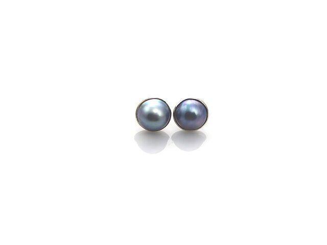 Mabe Pearl Earrings Set In Silver Julia S Pearls Mabe Pearl Earrings Set In Silver