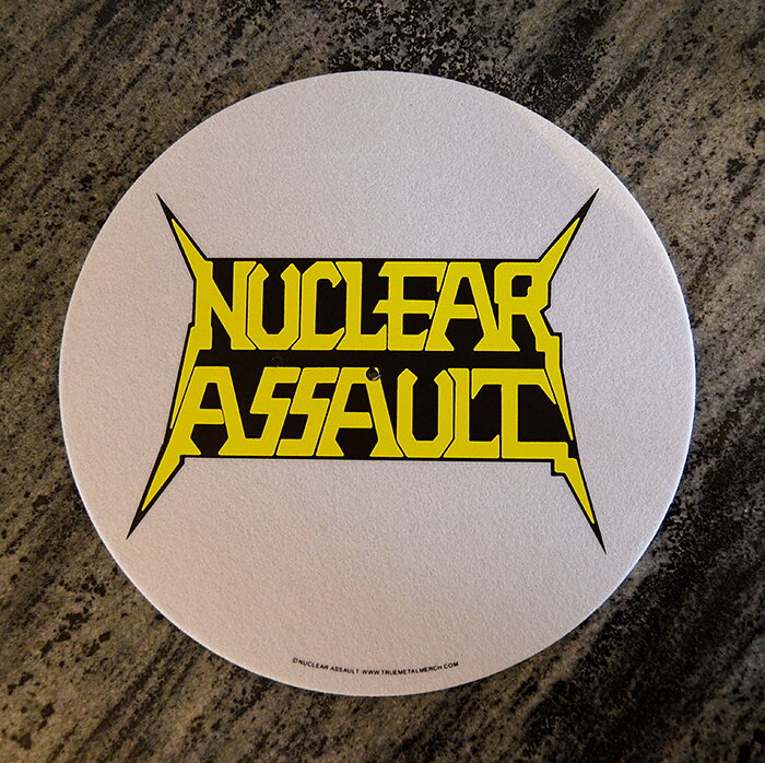 Nuclear assault. Nuclear Assault Brain Death. Nuclear Assault 80s. Логотип группы nuclear Assault.