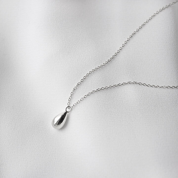 Teardrop Necklace Silver Elsa Storm Teardrop Necklace Silver