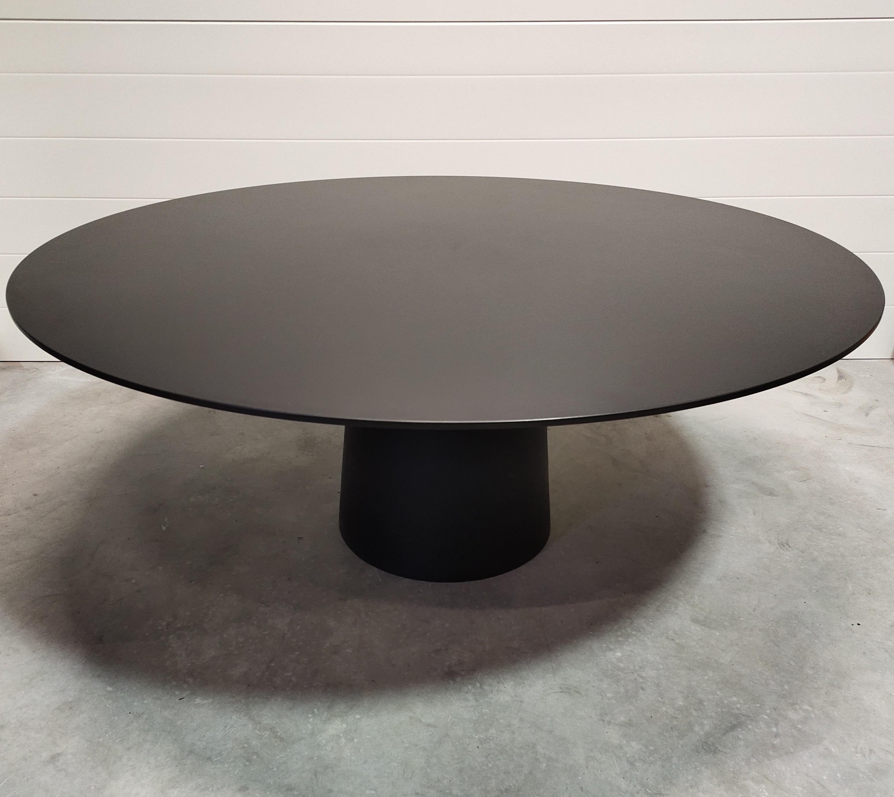 Ronde tafel, Moooi Container Table 180 cm Marcel Wanders AllForSale